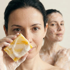 Royal Saffron & Rich Sandalwood